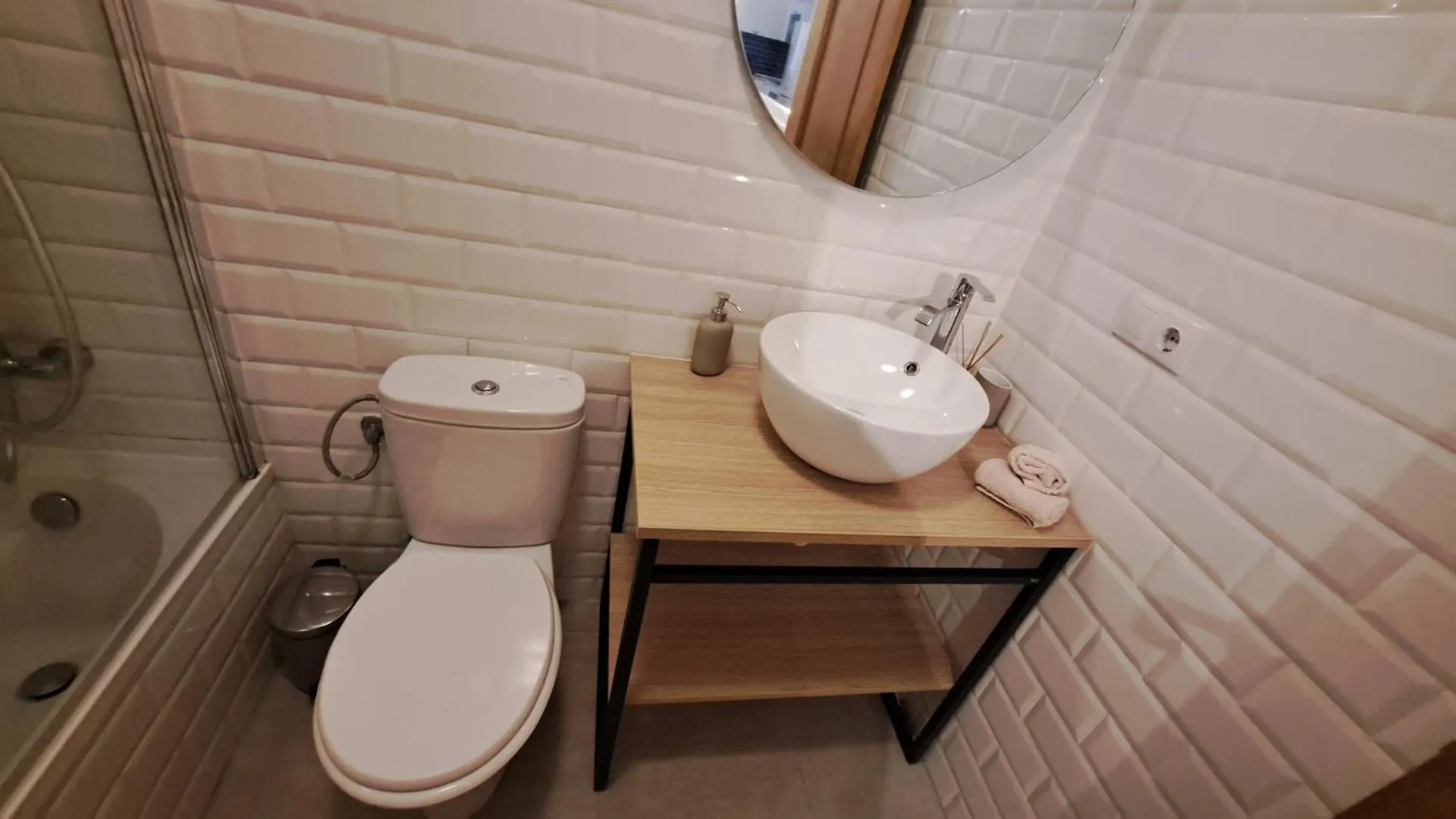 Happy Travel Molina 6 Apartment Malaga