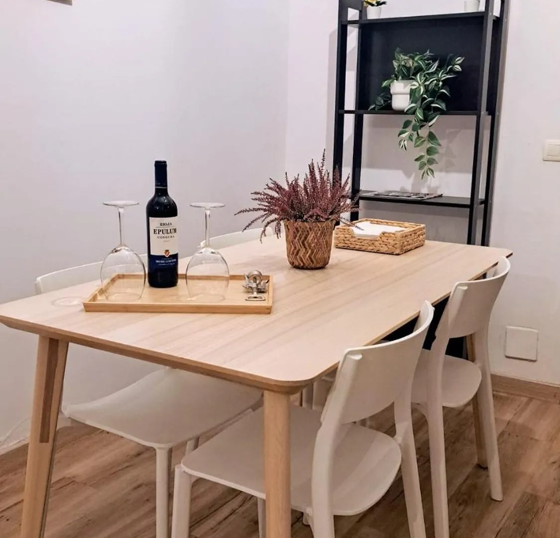Happy Travel Molina 6 Apartment Malaga